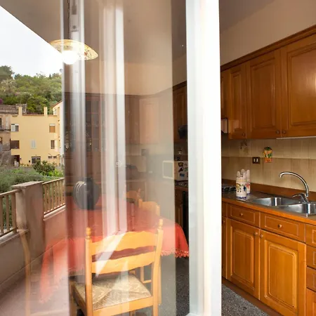 Casa Gloria Apartment *