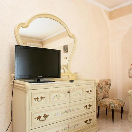 Casa Gloria Saponara