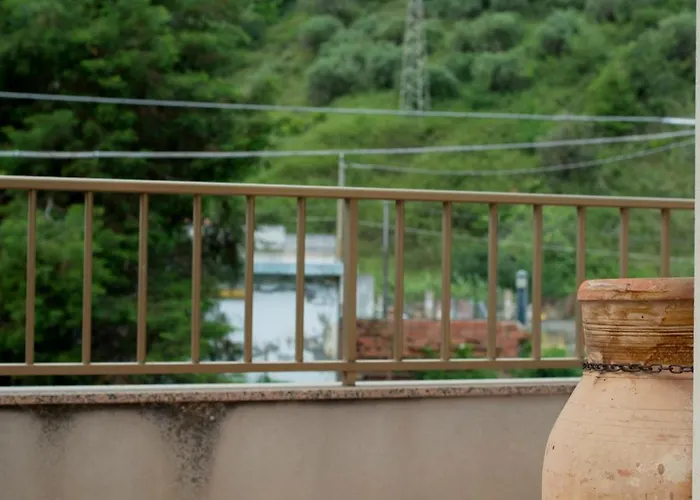 Casa Gloria Saponara